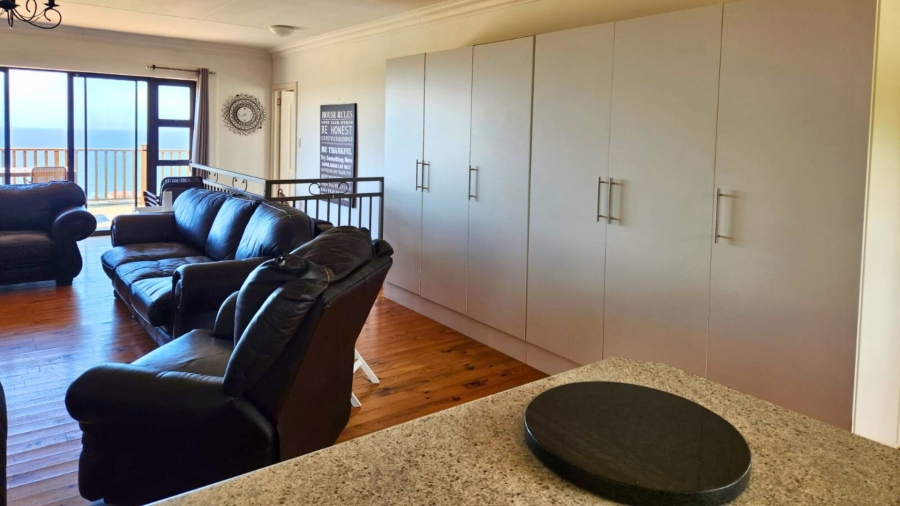 3 Bedroom Property for Sale in Dana Bay Western Cape